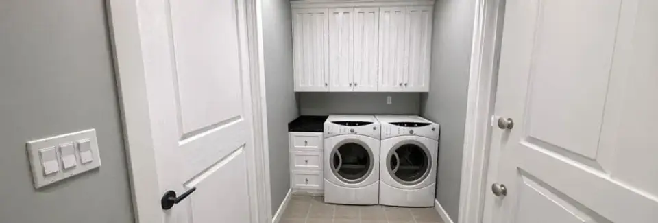 Walk-in closet adjacent to the owner's suite